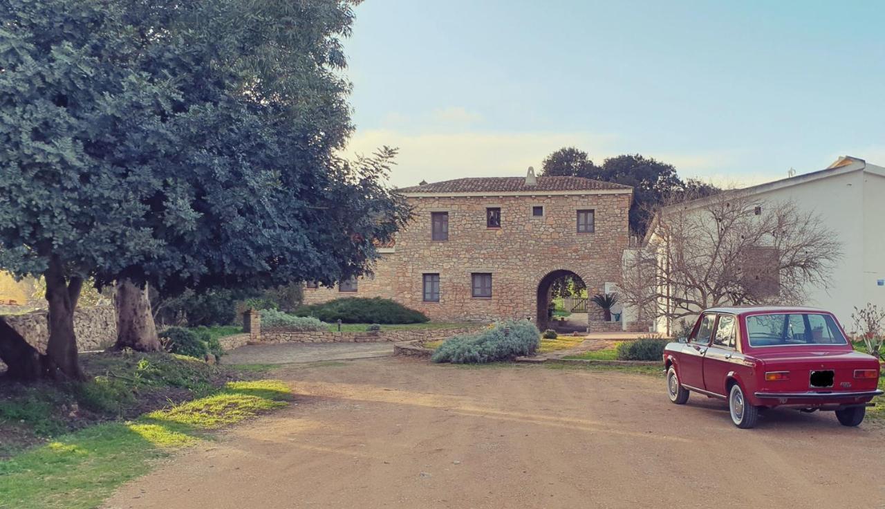Agriturismo Cuile Querce Apartment Campanedda Exterior photo